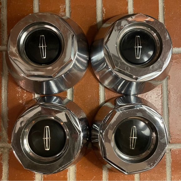 Other Vintage Lincoln Continentaltown Car Center Cap For Spoke Wheels Chrome Poshmark